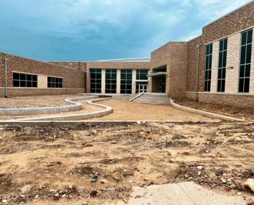 Midlothian Jean Coleman Elementary School Courtyard